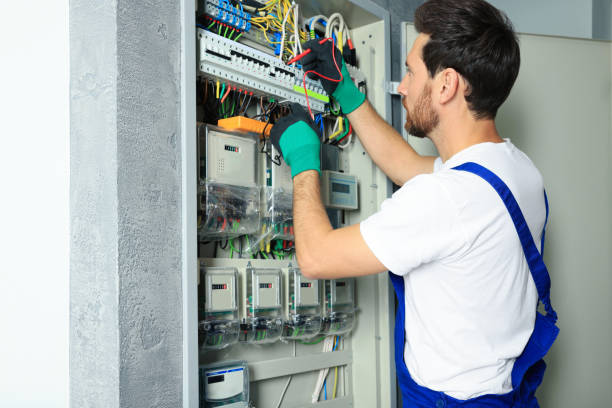 Best Residential Electrician Services  in Chicago, IL