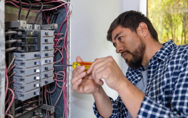 Best Local Electrician Companies  in Chicago, IL